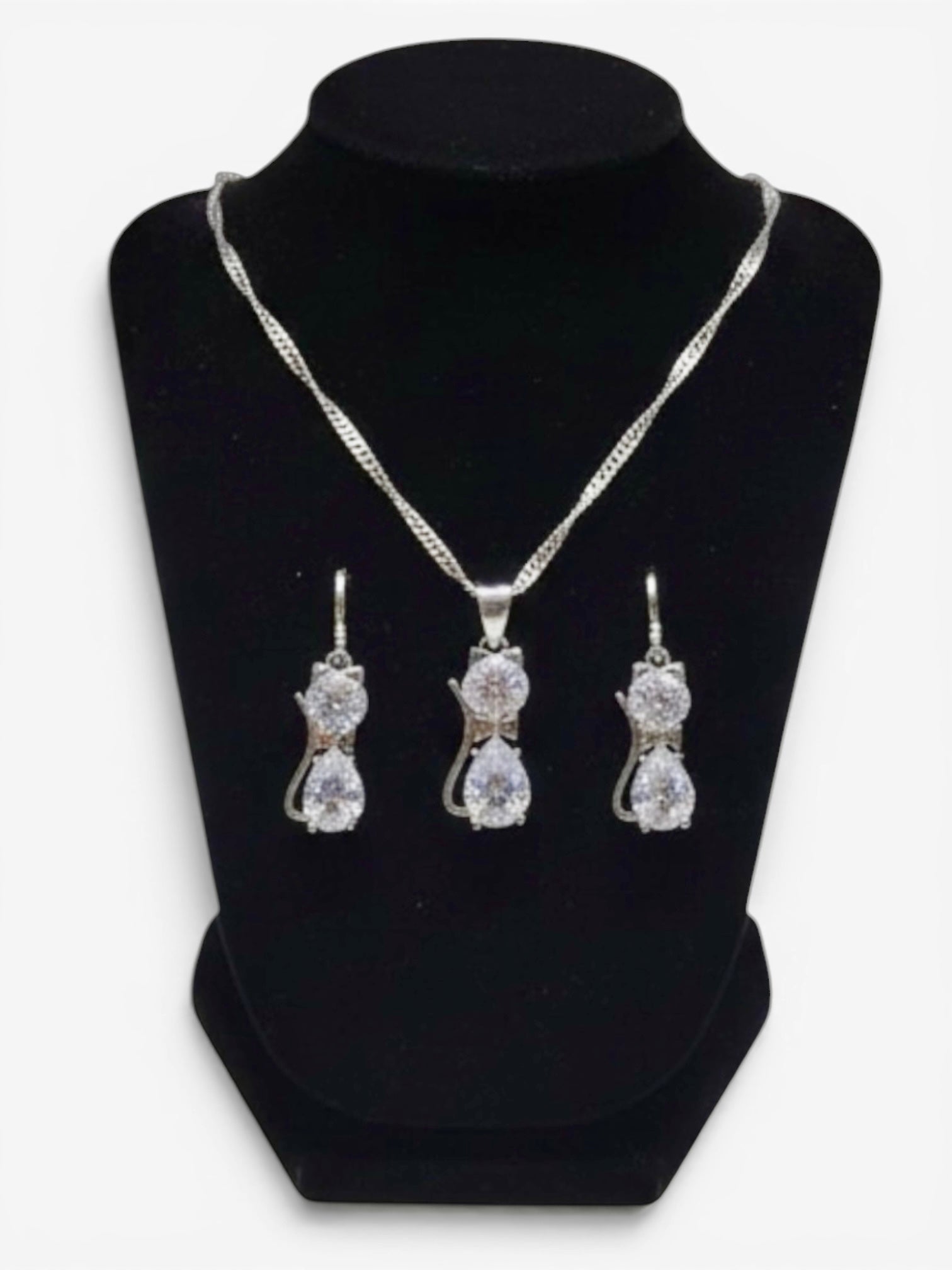 Cat lovers jewellery set